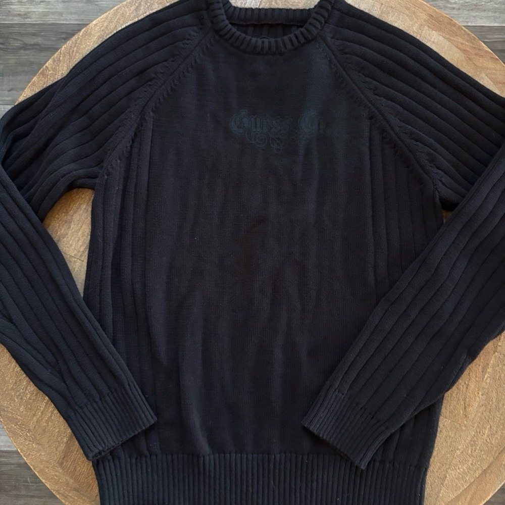 Guess Black Crewneck
Tonal Logo embroidered Sweater XXL
